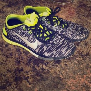 Nike Free TR CONNECT 2